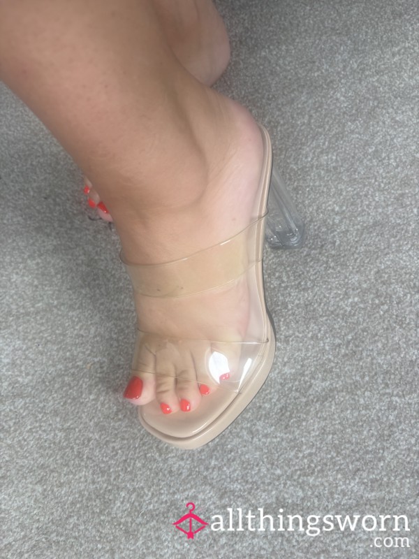 Come Look Into My Heels World And See Which Take Your Fancy