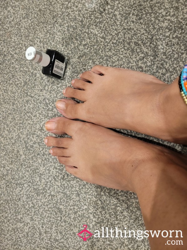 Come Paint My Toenails