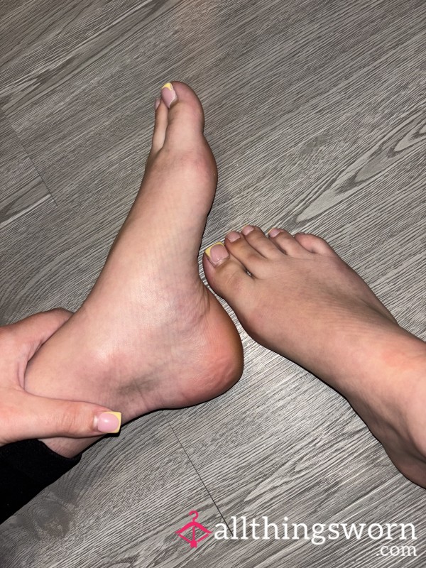 Come See My Filthy Soles 🦶I’ve Been Walking Outside 😩