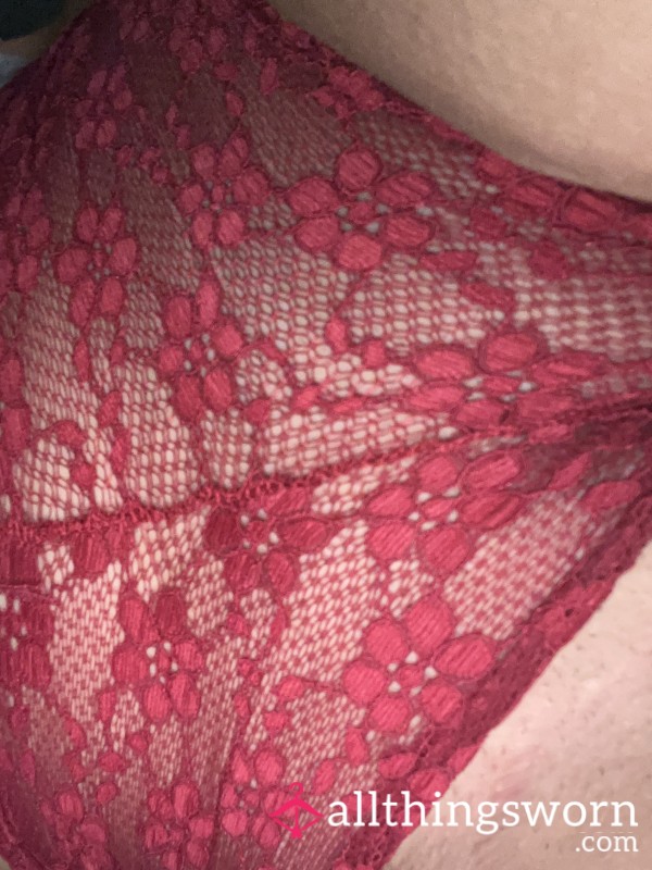 Come See What Your Undies Are Hugging 😘