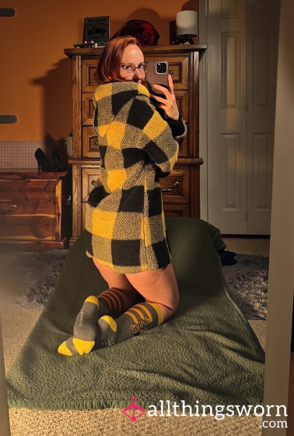 Come See What’s Underneath—hint:it’s Nothing 🤭