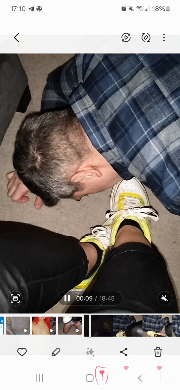 Comes Worship My Dirty Feet And Shoes