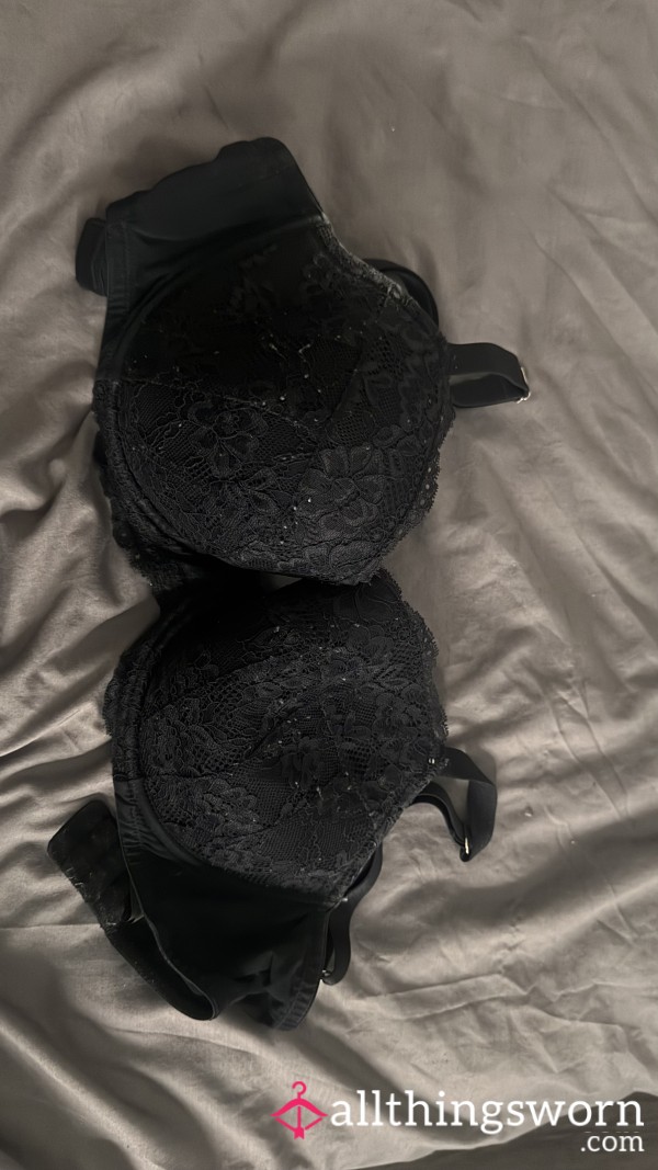 Comfy Black Lace Bra With My Scent