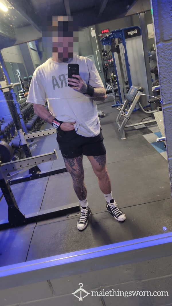 Complete Gym Outfit