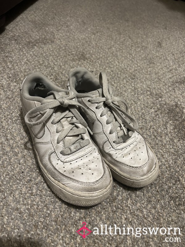 Completely Worn Out Air Forces