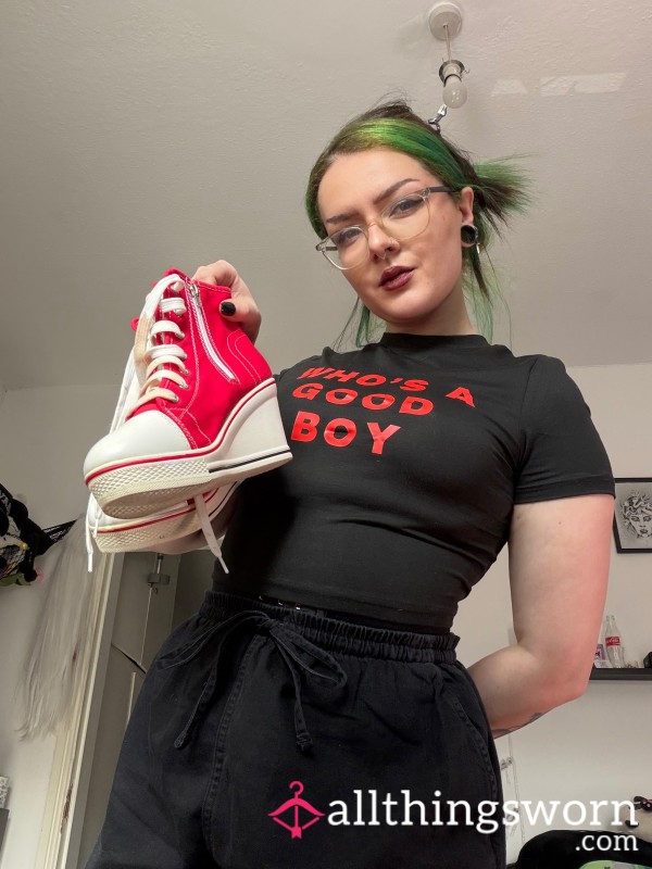 💚 Converse Heels 💚 Gross Soles From A Night In A Dirty Dive Bar