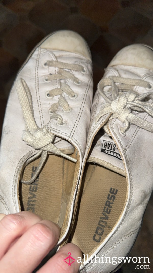 Converse Sneakers Worn No Socks