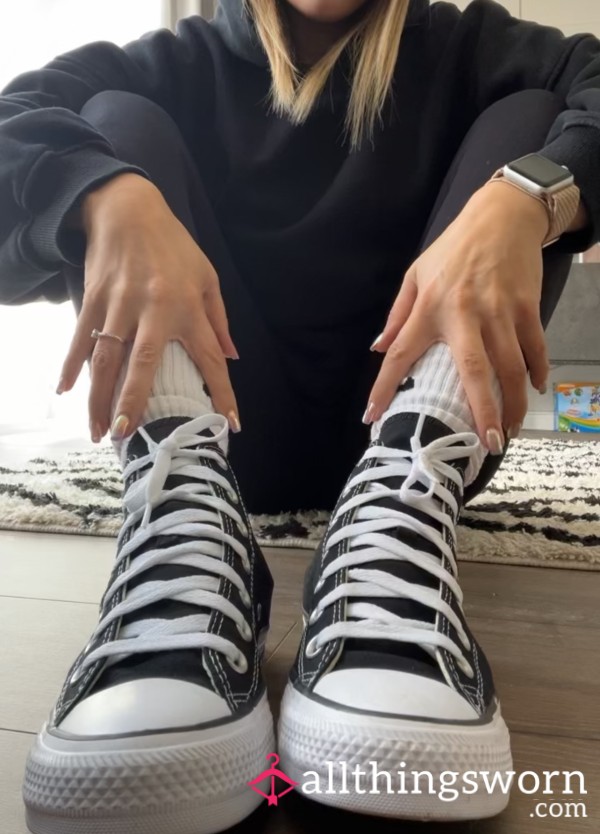 Converse & Sock Worship
