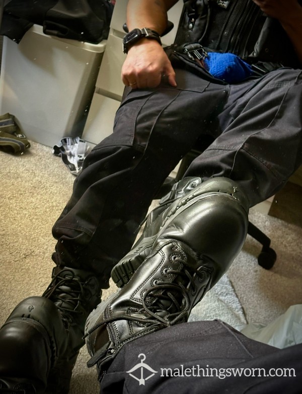 COPS THUCKIN’ SKUNKIN’ LONG BLACK DONNAY SOCKS 🧦 🧦 SWEAT MAN SCENT SKUNKED ON DUTY 💧💧💧👅 🧦🧦🥾 📦 🤪✅