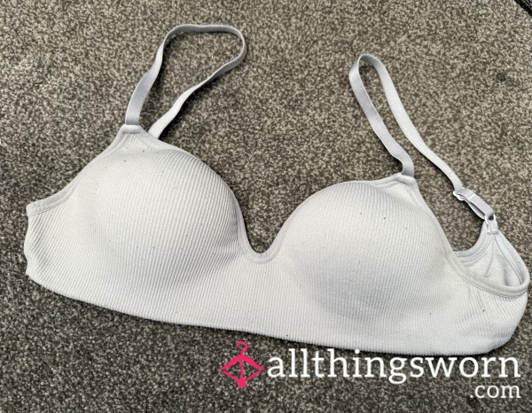 Cosy Girl Bra ✨Soft & Well Loved✨