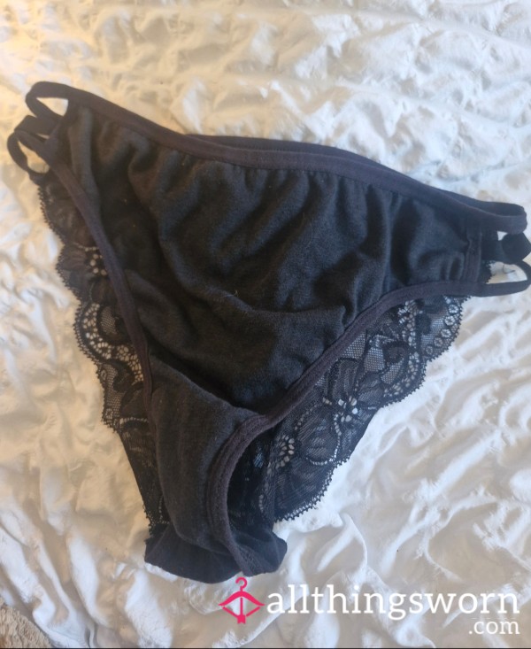 🖤 Cotton Cutie With A Lace Surprise 🤍
