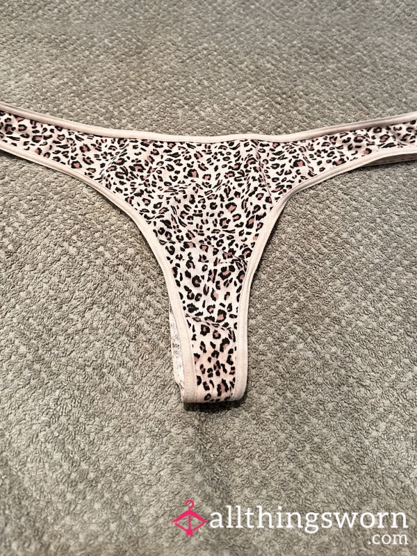 Cotton Thong Worn For A Whole Day (creamy)💦