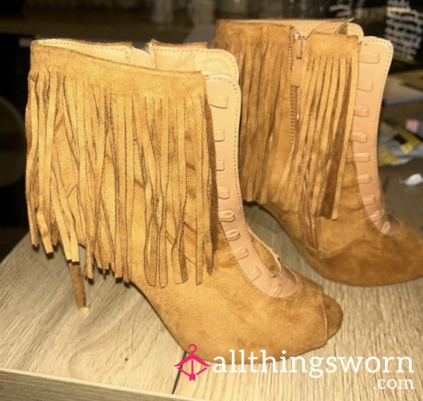 Cowgirl Ta**le Stilettos