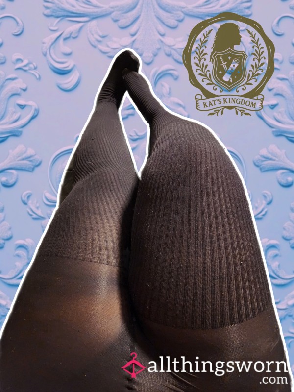 Cozy Command 🖤 Thick Ribbed Knit Tights