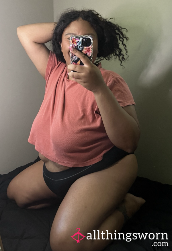 🤍 Cozy Girlfriend Experience (GFE) • Sweet & Flirty 💕