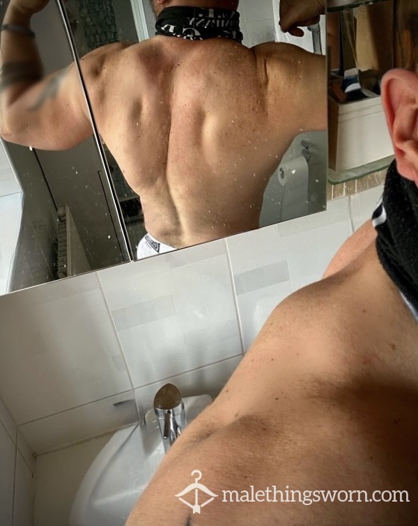 💪🏽 C.P. COMPANY ITALIAN NECK GAITER WARMER  Sweated And SKUNKED ON DUTY 💪🏽👮🏻‍♂️👍🏽🥵💧💧👅 📦🤪✅