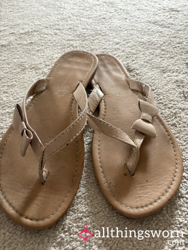 Cream Bow Flip Flops