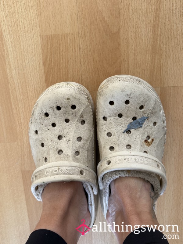 Cream Croc Slippers
