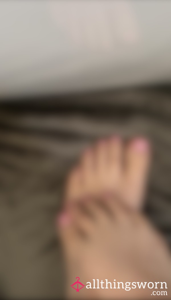 Cream Heels And Feet Pics👠