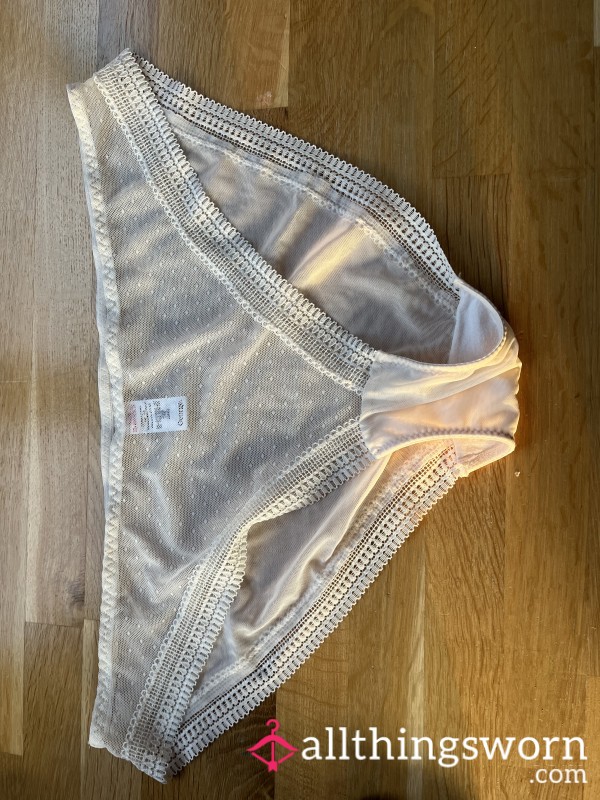 Cream Lacy Knickers