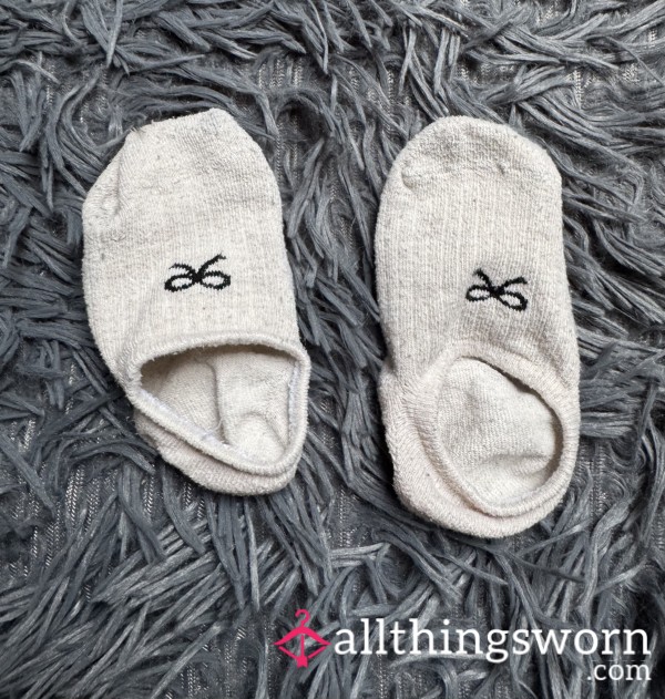 Cream Mini Socks With Bow🤍