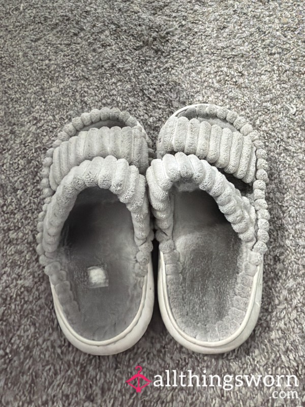 Cream Slippers