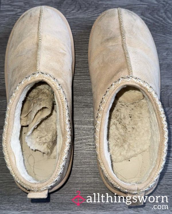 Cream Slippers