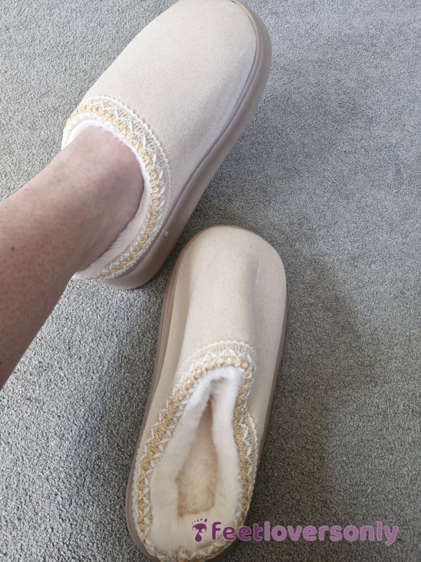 Cream Slippers