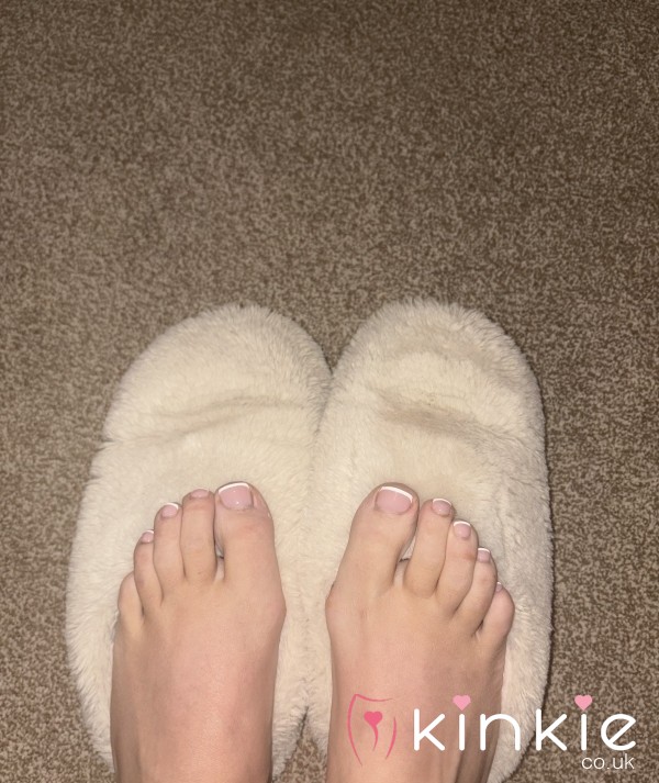 Cream Slippers