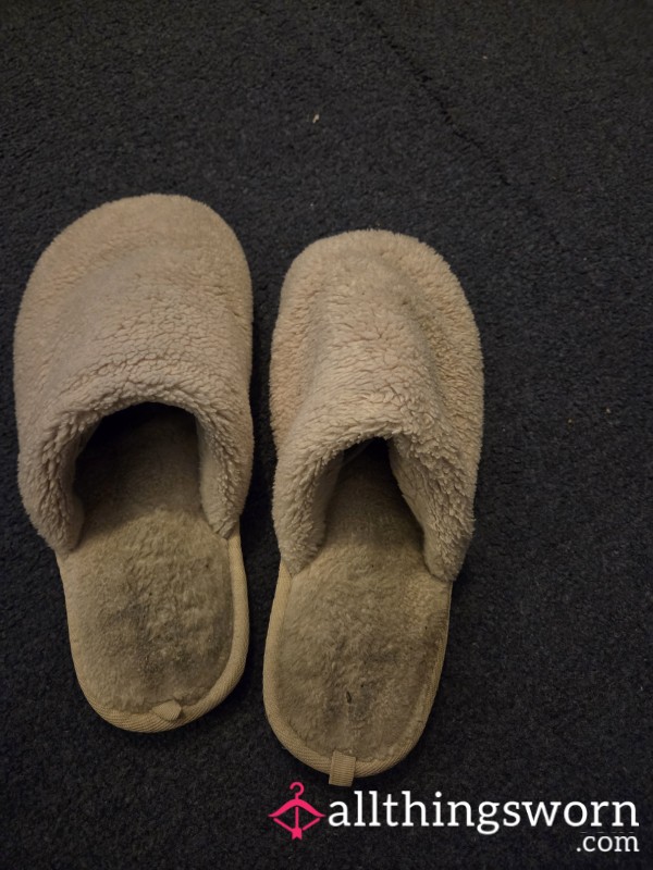 Cream Slippers