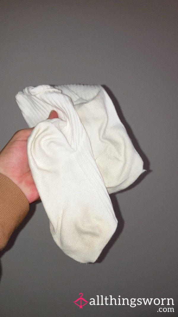 SWEATY WHITE SOCKS
