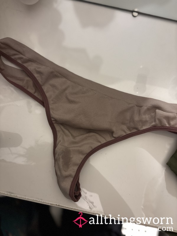CREAMPIE THONG 💦