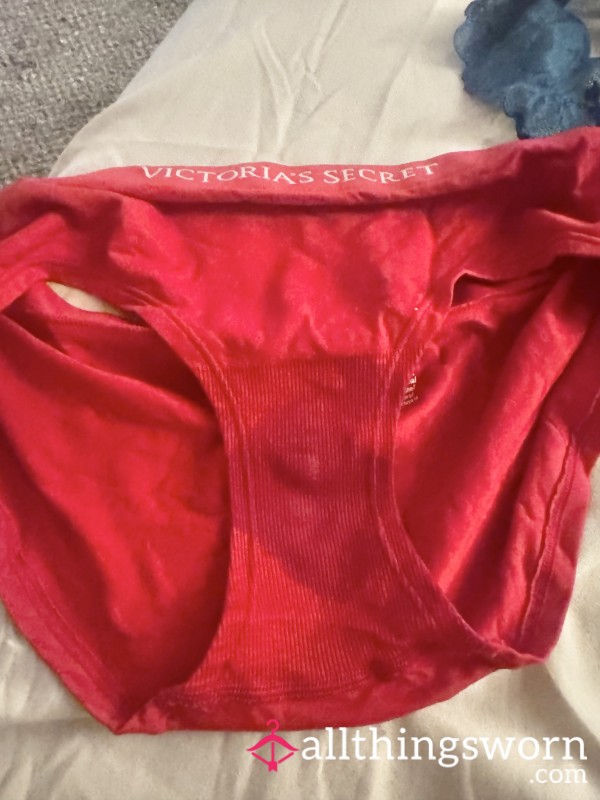 CREAMY FLIGHT ATTENDANT PANTIES