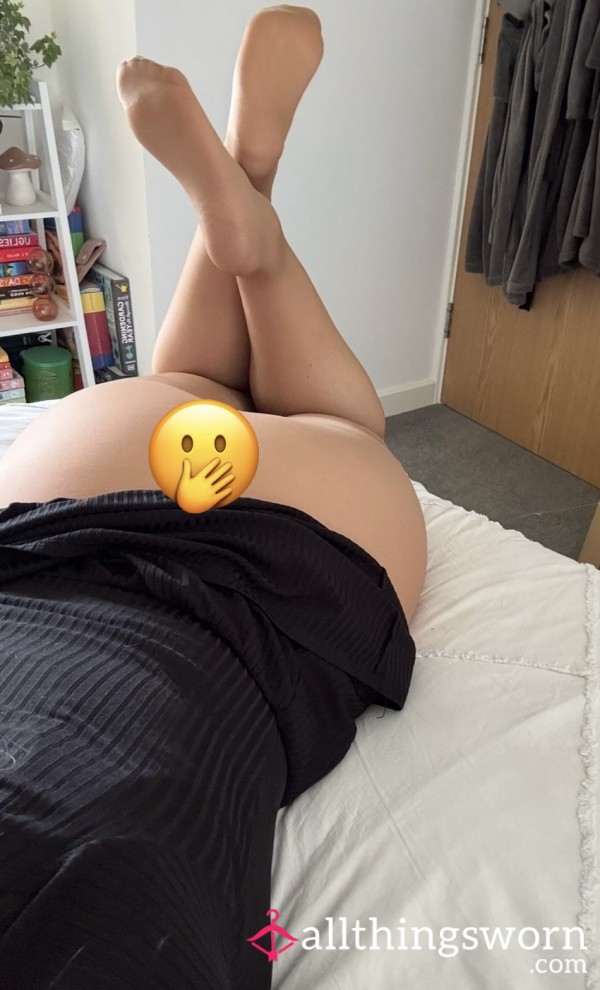 Creamy Teacher Tights 🫢