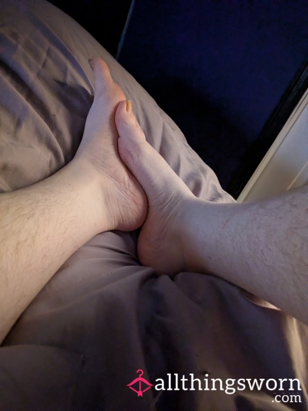 Crinkly Feet