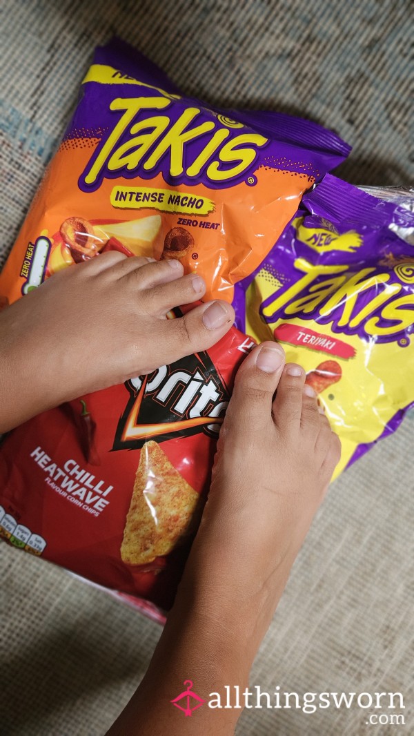 Crisps Foot Crunching