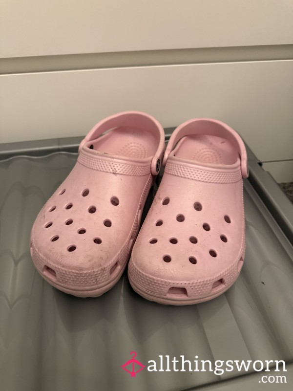 Crocs Size 8