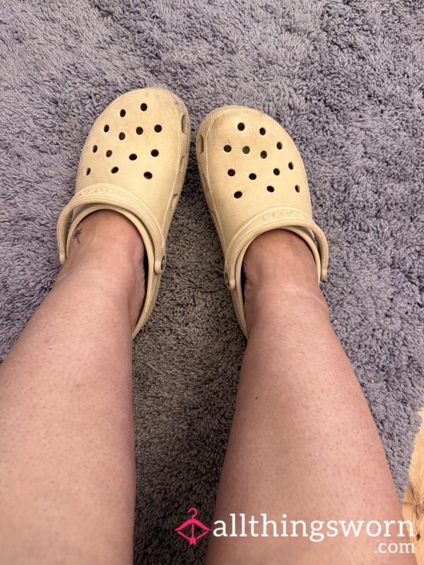 Crocs - Well Loved & Very Worn 😝