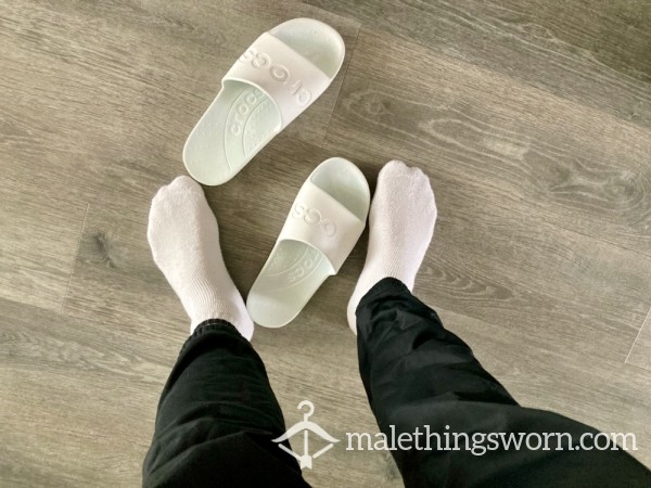 CROCS- White Sliders