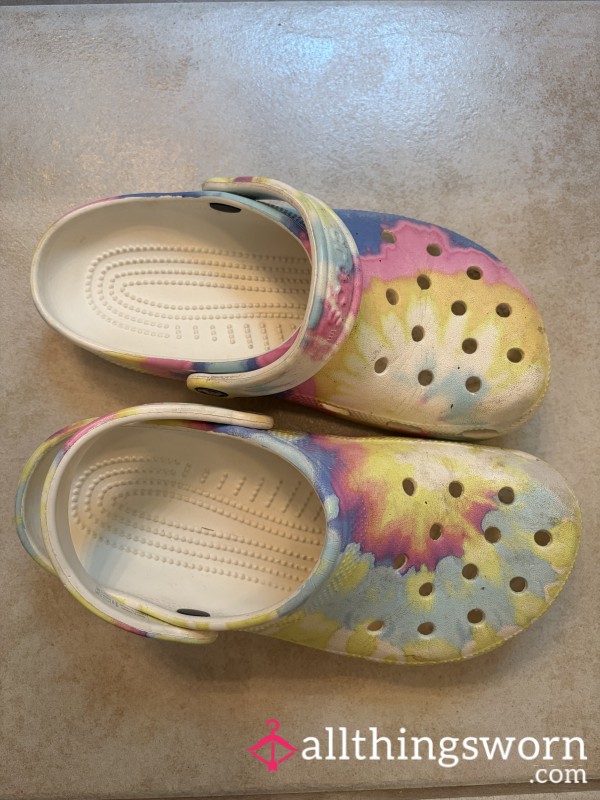 Crocs - Worn