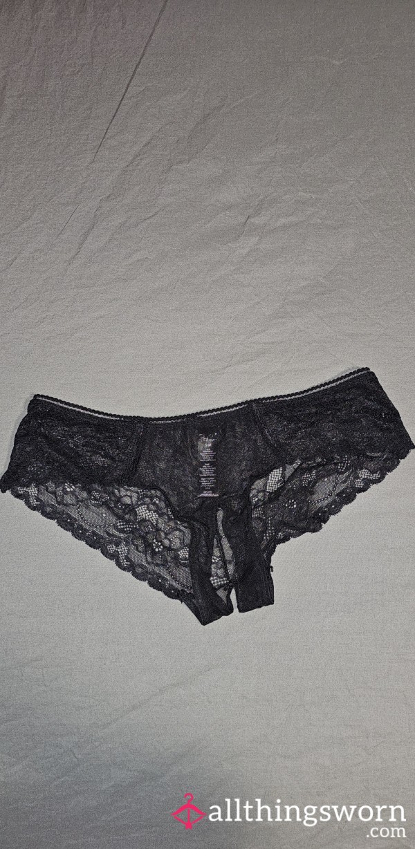 Crotchless Lace Cheeky ~ Pu**y RATING & PLAY INCLUDED 😈 Send Me Your Content & Find Out Just How 💦 You Make Me ~ Text/Voice Recording/Pic/Vid (whatever You're Comfortable With)