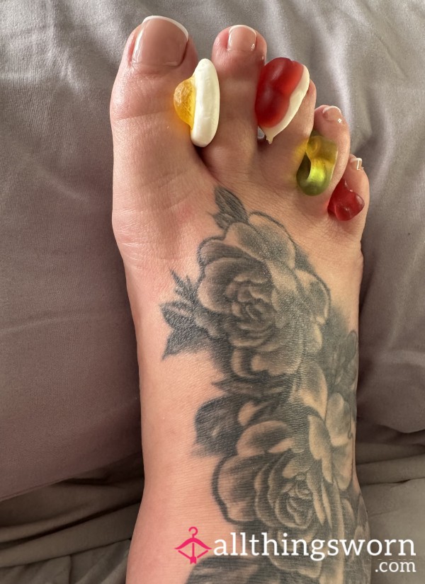 🍬 𝓬𝓇𝓊𝓈𝓱𝓮𝓭 & 𝓈𝓆𝓊𝓪𝓈𝓱𝓮𝓭 𝓈𝔀𝓮𝓮𝓉𝓈 𝓫𝔂 𝓂𝓎 𝓹𝓻𝓮𝓽𝓽𝔂 𝓯𝓮𝓮𝓽 🦶𝓈𝓽𝓲𝓬𝓴𝔂 & 𝓶𝓮𝓼𝓼𝔂 🤤