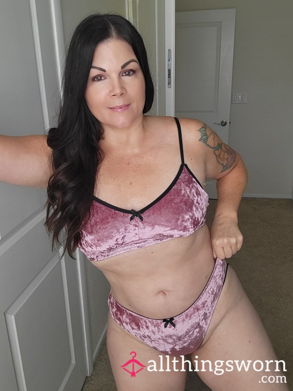 Crushed Velvet Bra And Panty Set
