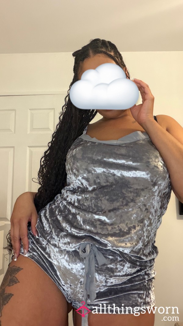 Crushed Velvet Pyjama Set ☁️