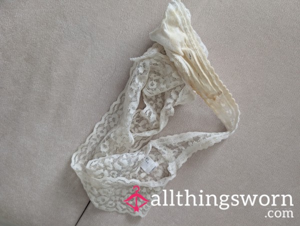 Crusty Lace Thong 👀