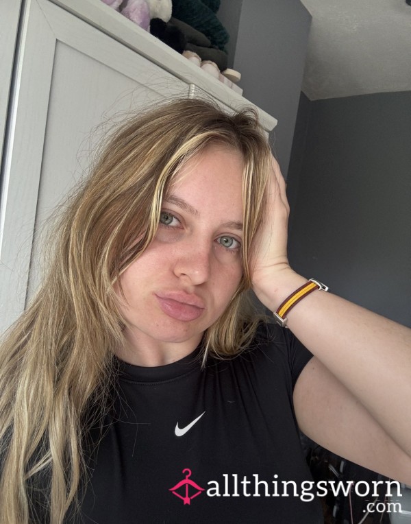 C*m And Say Hi Xx