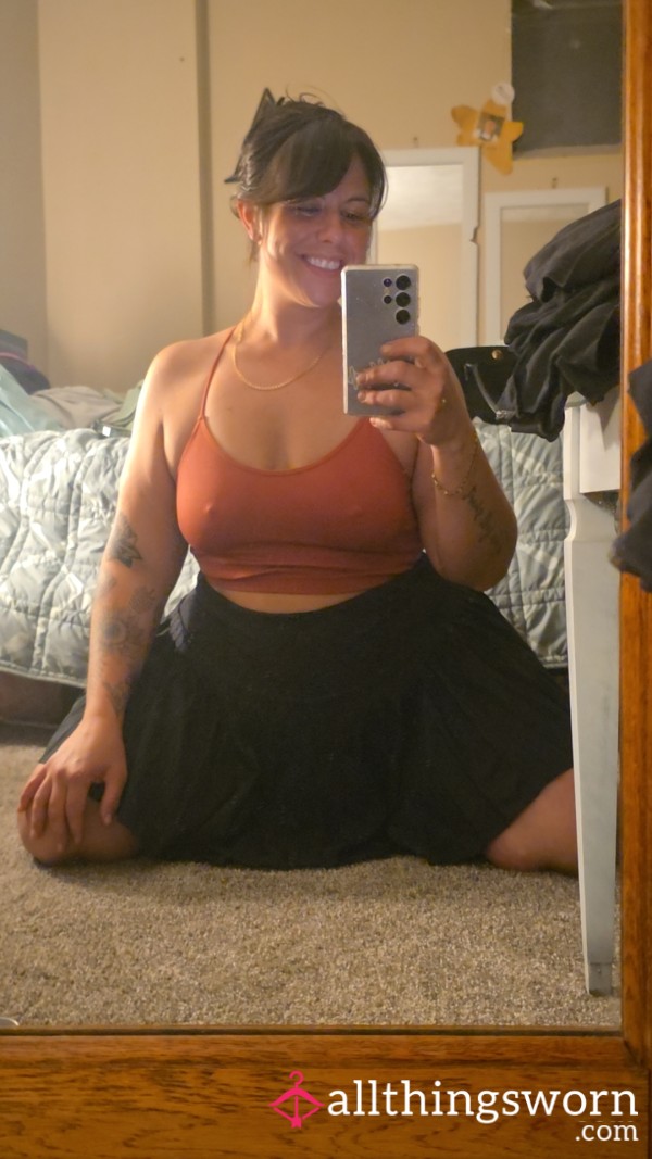 C*m Be My 1st Buyer <3 Im Down For Anything!  S**ting--pics--videos--gfe-- DM Me For Request Even If U Don't See It Listed ! Im Sure We Can Figure It Out Together 😉