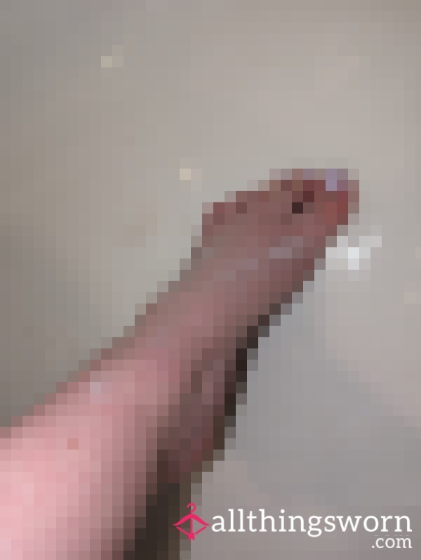 C*m-Covered Feet: A Foot Fetish Fantasy