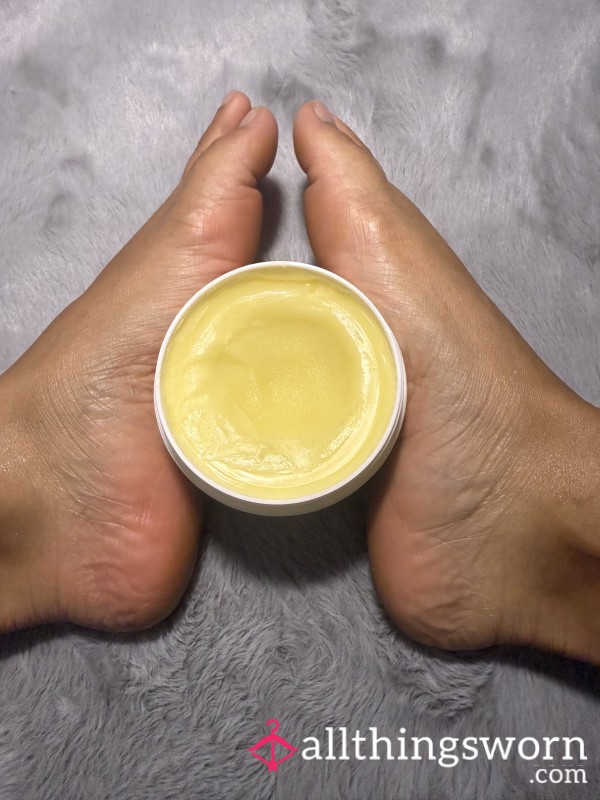 C*m Cream… My Feet With Me 😉😈