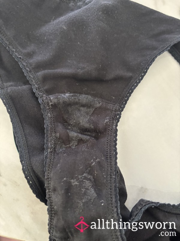 C*m In Panties